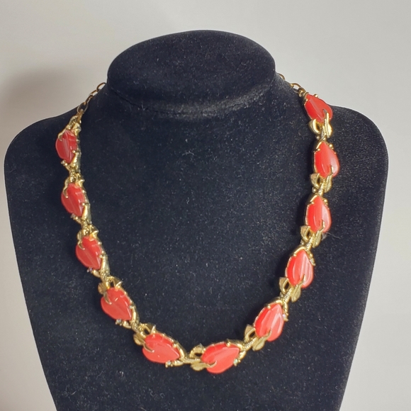 Vintage Jewelry - Vintage Red Leaf lucite rhinestone necklace with gold metal leaf details